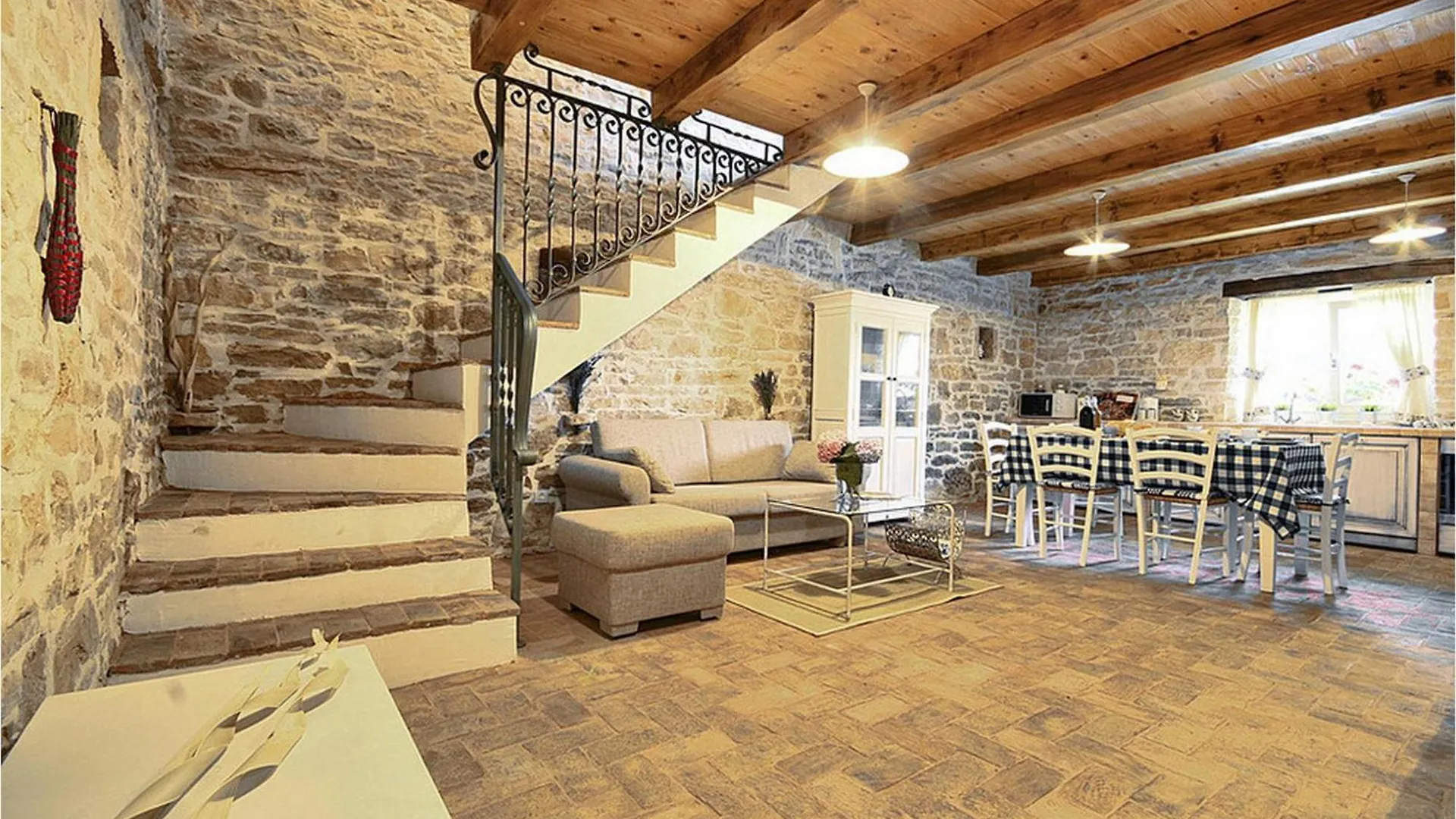 Villa Longo Glavani 0*,  Kroatien